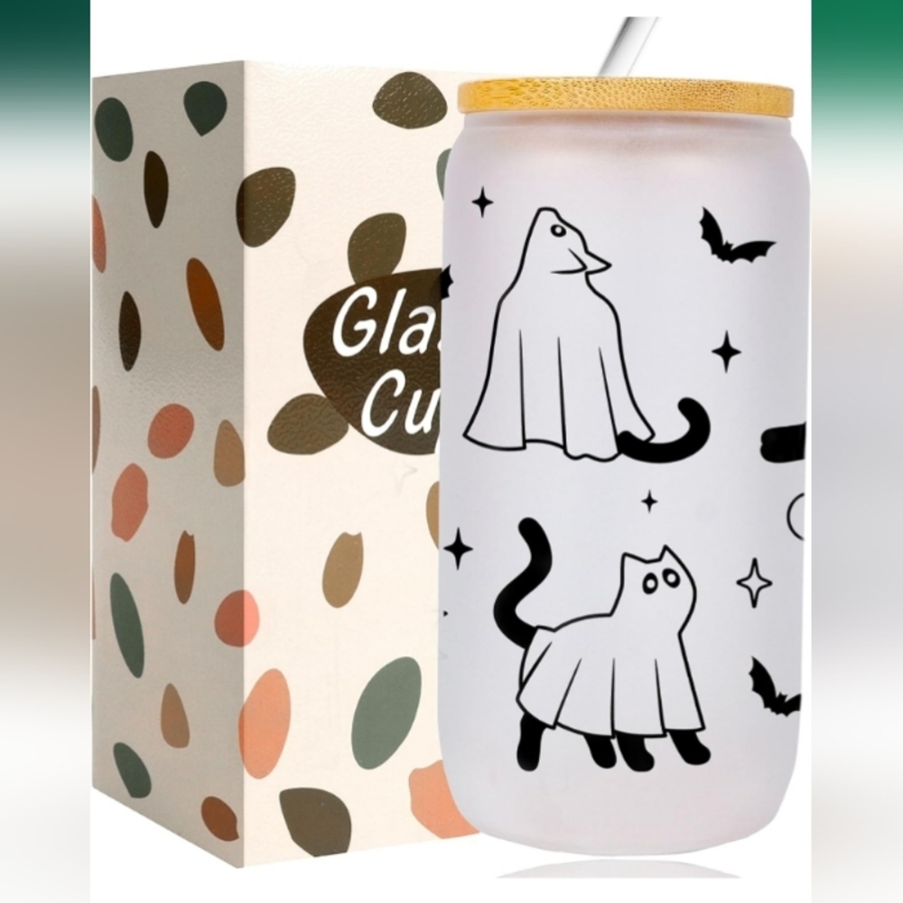 Adorable Cat Ghost 16 oz Glass Iced Coffee Cup w/Lid and Straw NWT